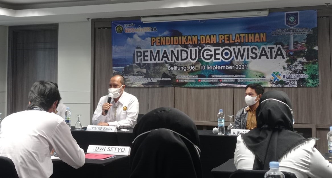 Kegiatan Pendidikan Dan Pelatihan Pemandu Geowisata